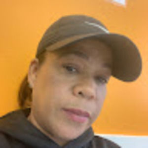 Meet your Posher, Reina